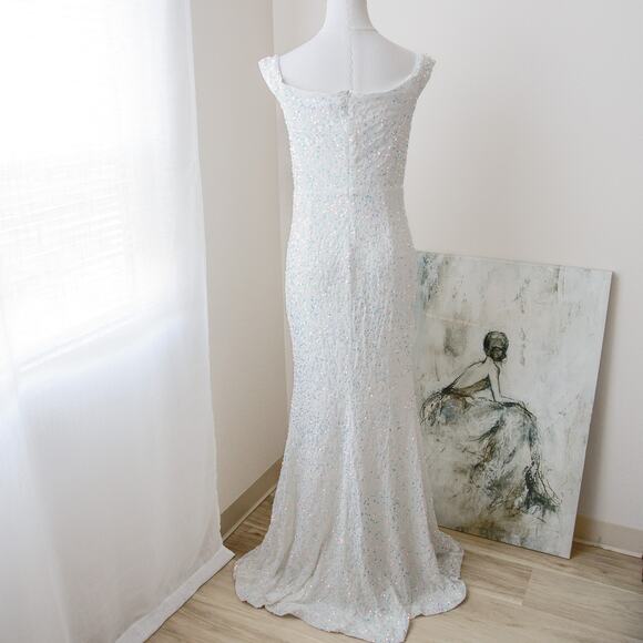 Faeriesty Snow White sequin open shoulder Evening gown size M - Picture 6 of 8